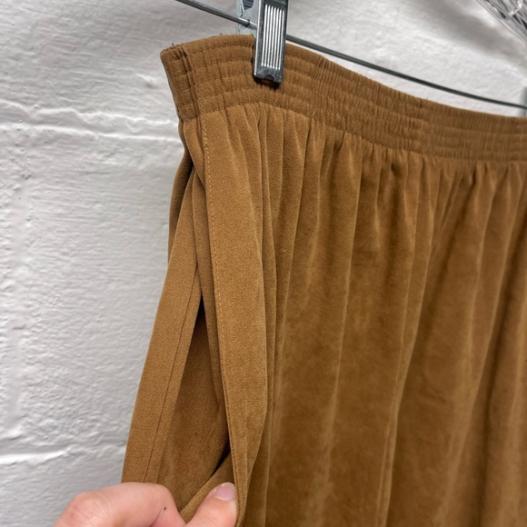 Briggs New York Suede Pants - Picture 3 of 3
